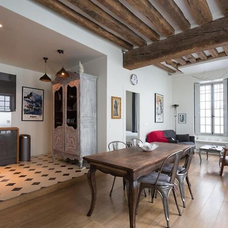 Charming Appartment In Le Marais ปารีส ภายนอก รูปภาพ